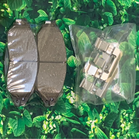 Brake Pad Kit - Picture 2 of 3